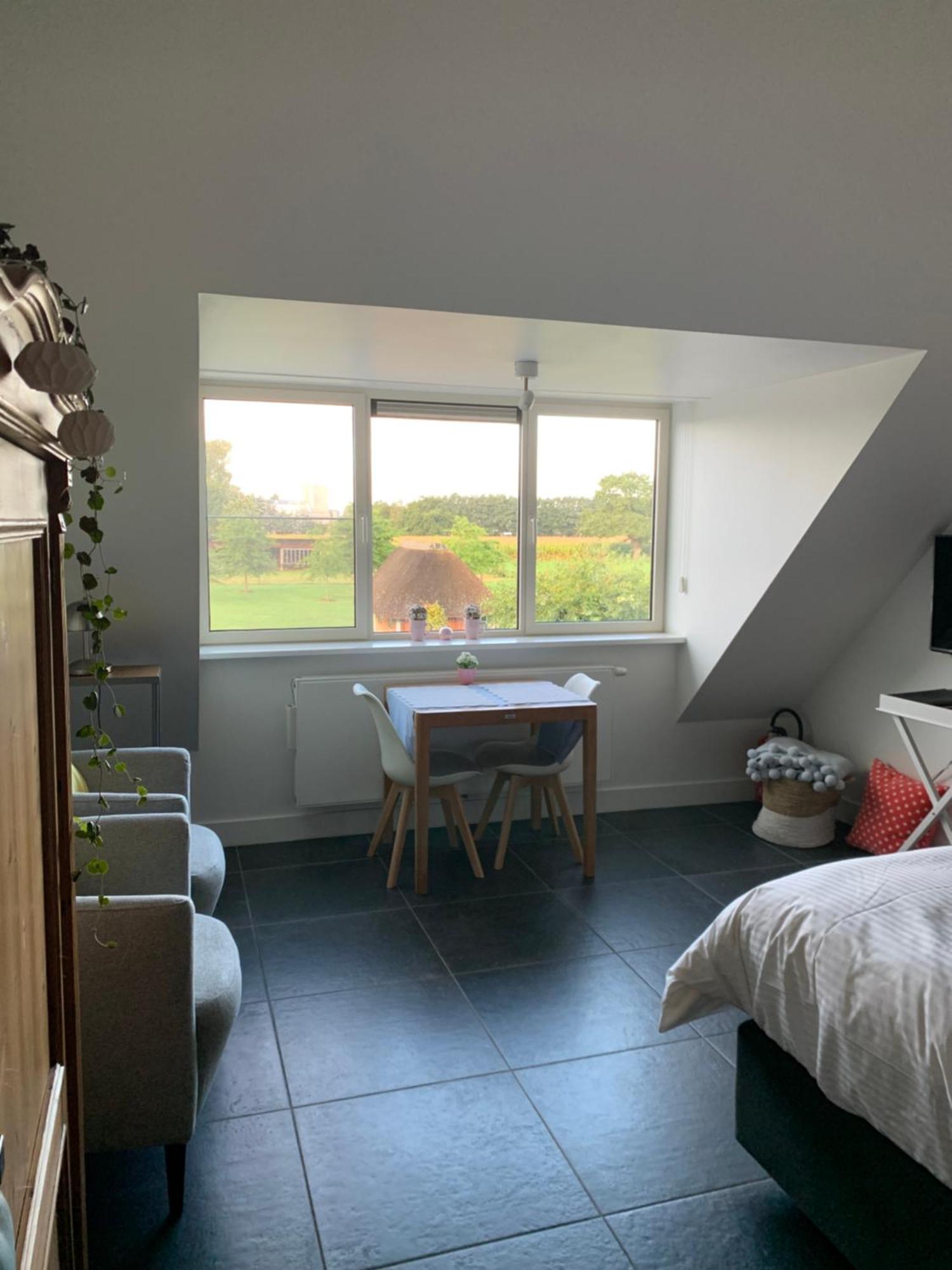 Bed and Breakfast De Moeraseik Zele Zewnętrze zdjęcie